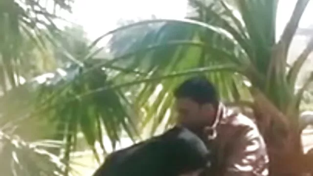 బక్సోమ్ ఆసియన్ తెలుగు లో సెక్స్ మూవీస్ పతిత చిహిరో కిటగవా తన ప్యాంటీలో చిక్కుకుంది